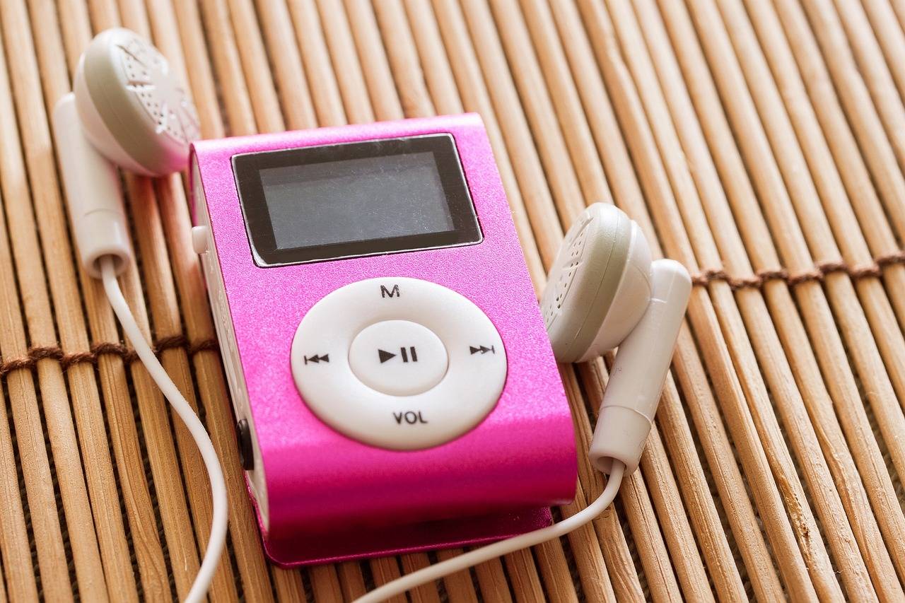 The Role of Social Media in Movie Marketing: Hashtag Campaigns and Viral Challenges